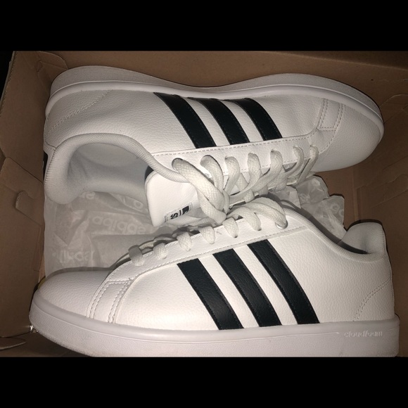 Adidas - Picture 3 of 3